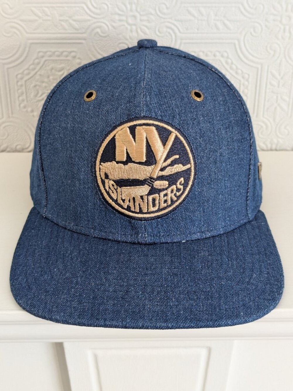 New Era New York Islanders 9Fifty Snapback Hat Cap - Blue Jeans